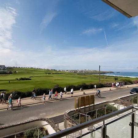 22 Zinc * Newquay (Cornwall)