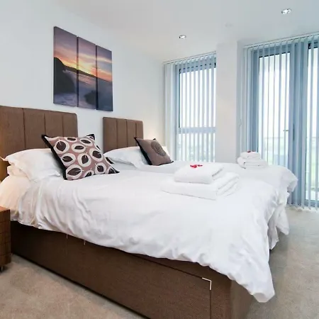 22 Zinc * Newquay (Cornwall)